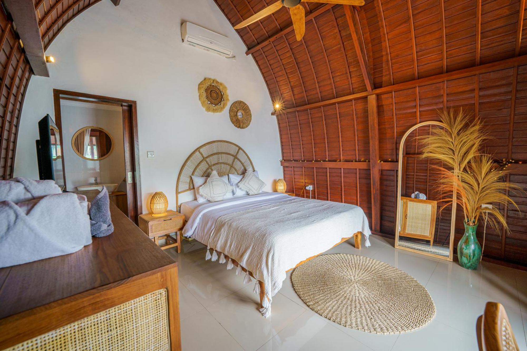 Shortcut Breeze Guest House Canggu  Exterior photo