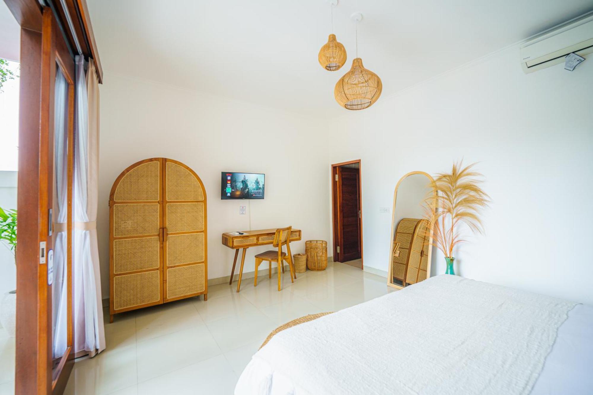 Shortcut Breeze Guest House Canggu  Exterior photo